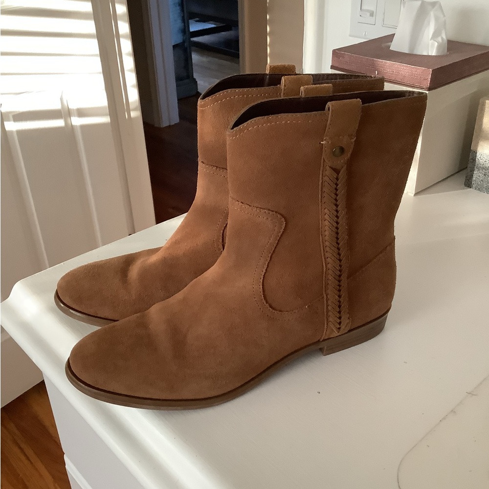 Bass suede pull-on leather boots 9M